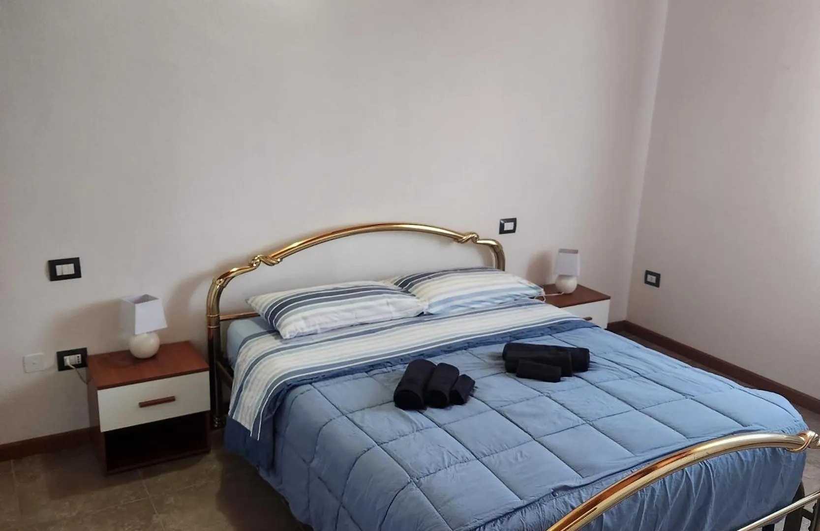 Appartamento a due passi dal mare. Càbras Italia